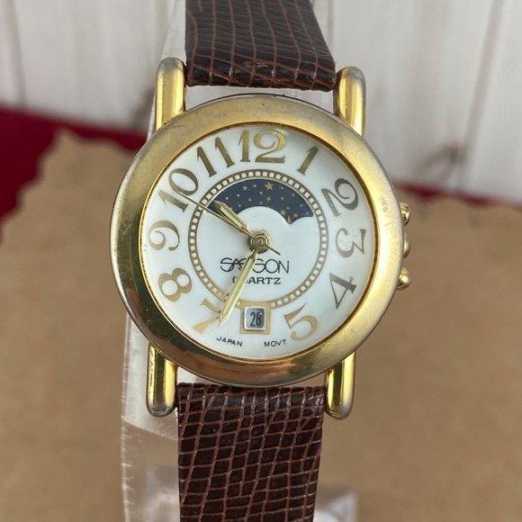 Vintage Sasson Moon Phase Gold Tone Watch with Date - Picture 1 of 7